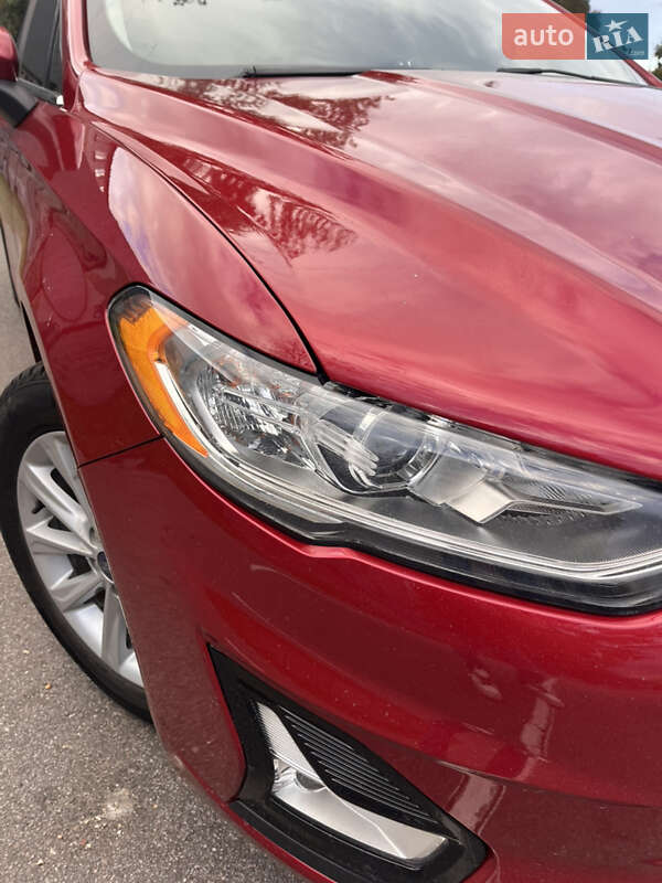 Седан Ford Fusion 2020 в Києві фото 3 Седан Ford Fusion 2020 в Києві