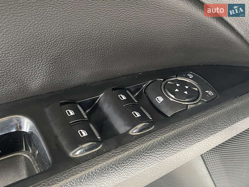 Седан Ford Fusion 2015 в Николаеве фото 15 Седан Ford Fusion 2015 в Николаеве