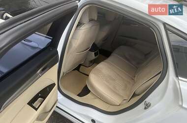 Седан Ford Fusion 2013 в 