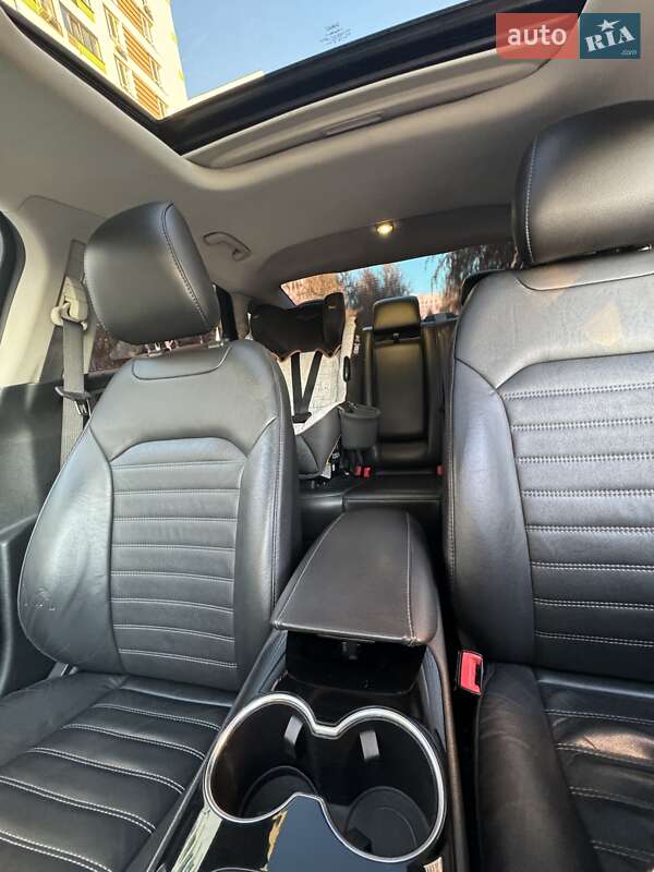 Седан Ford Fusion 2013 в Києві фото 29 Седан Ford Fusion 2013 в Києві