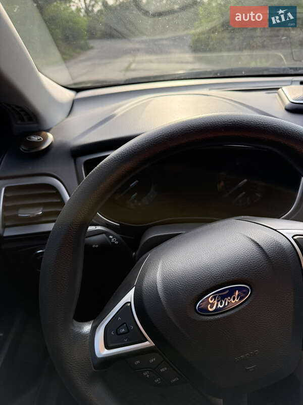 Седан Ford Fusion 2013 в Павлограді фото 35 Седан Ford Fusion 2013 в Павлограді