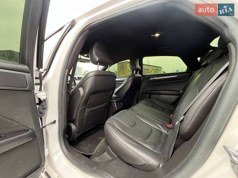 Седан Ford Fusion 2015 в Львові фото 39 Седан Ford Fusion 2015 в Львові
