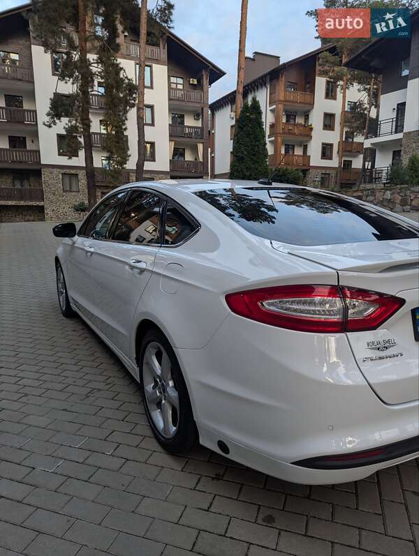 Седан Ford Fusion 2014 в Киеве фото 5 Седан Ford Fusion 2014 в Киеве