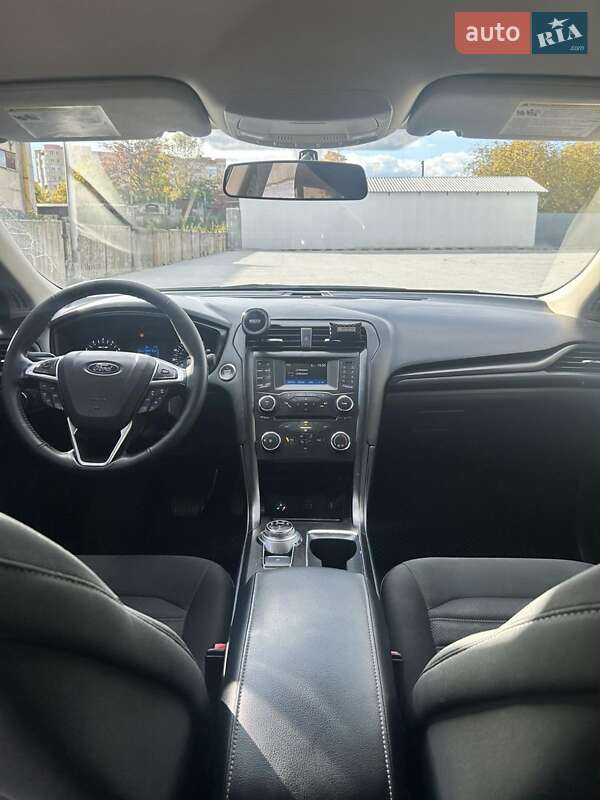 Седан Ford Fusion 2018 в Тернополе фото 15 Седан Ford Fusion 2018 в Тернополе