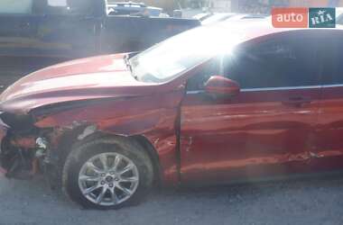 Седан Ford Fusion 2015 в  фото 5 Седан Ford Fusion 2015 в