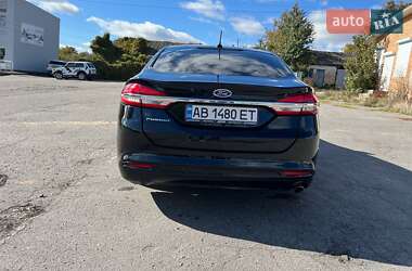 Седан Ford Fusion 2016 в 