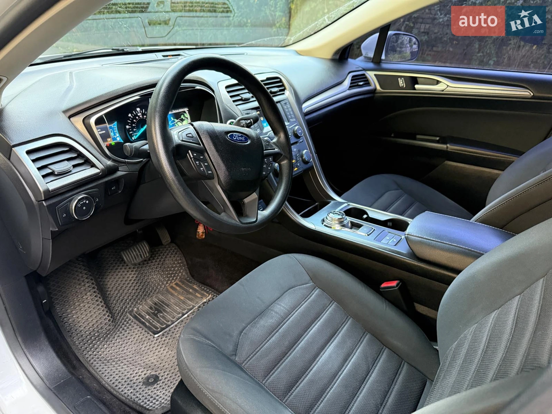 2017 Ford Fusion - мініатюра 12
