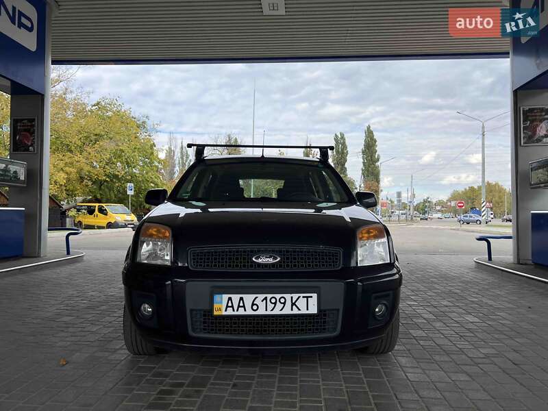 Хэтчбек Ford Fusion 2011 в Николаеве