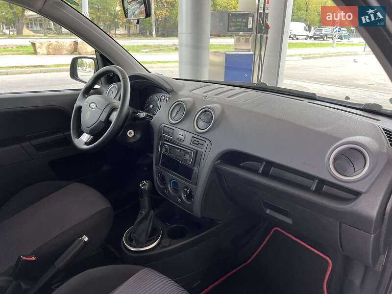 Хэтчбек Ford Fusion 2011 в Николаеве