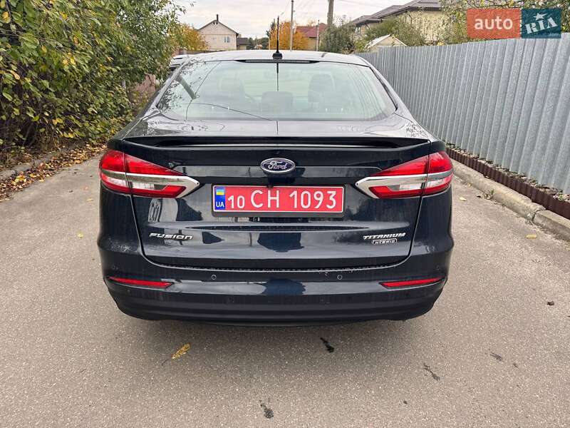 Седан Ford Fusion 2019 в Киеве