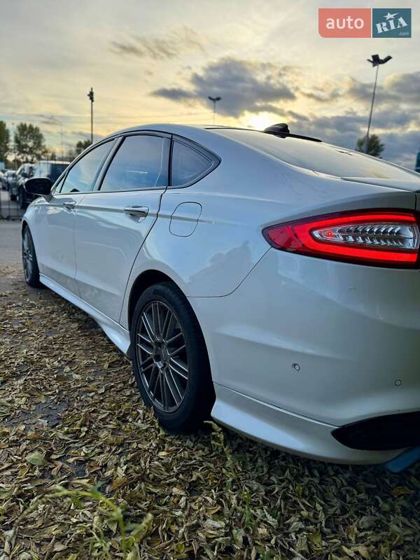Седан Ford Fusion 2013 в Киеве