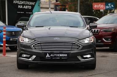 Седан Ford Fusion 2018 в 