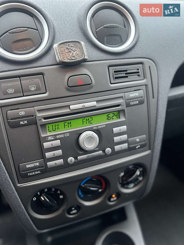 Хетчбек Ford Fusion 2007 в Вінниці фото 35 Хетчбек Ford Fusion 2007 в Вінниці