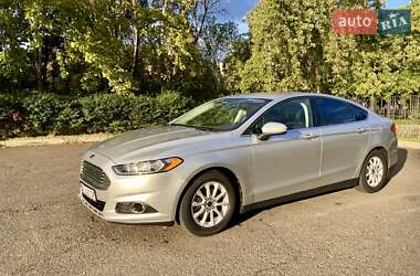 Седан Ford Fusion 2015 в Одессе