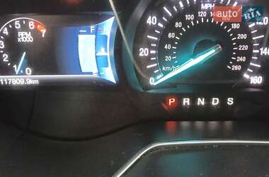 Седан Ford Fusion 2015 в 