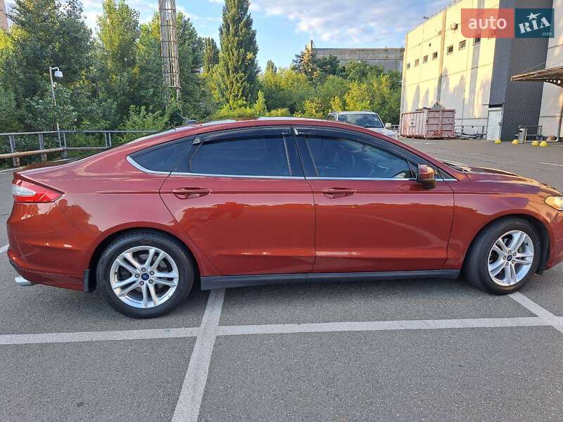 Седан Ford Fusion 2014 в Києві фото 12 Седан Ford Fusion 2014 в Києві