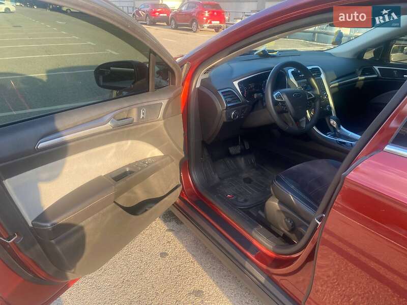 Седан Ford Fusion 2014 в Києві фото 18 Седан Ford Fusion 2014 в Києві