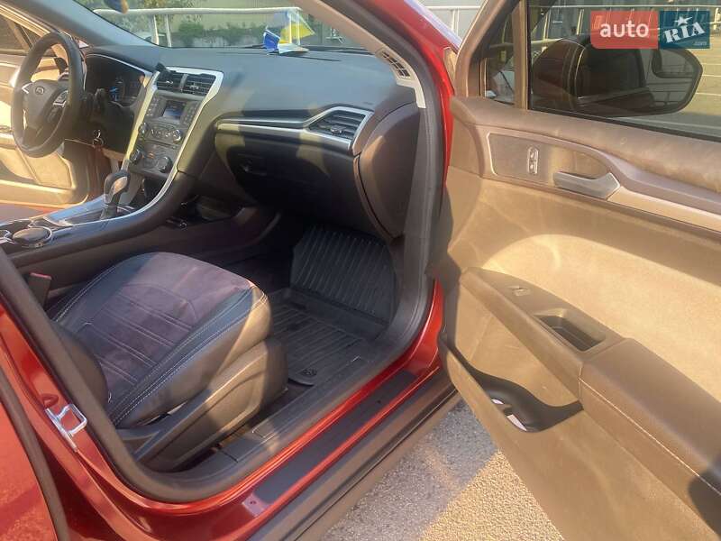 Седан Ford Fusion 2014 в Києві фото 19 Седан Ford Fusion 2014 в Києві
