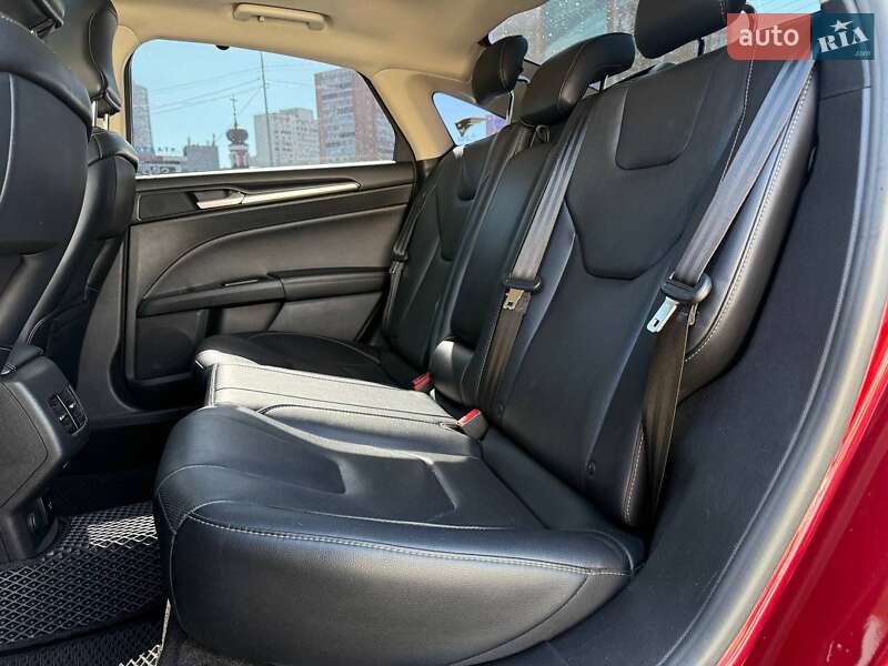 Седан Ford Fusion 2017 в Киеве фото 11 Седан Ford Fusion 2017 в Киеве