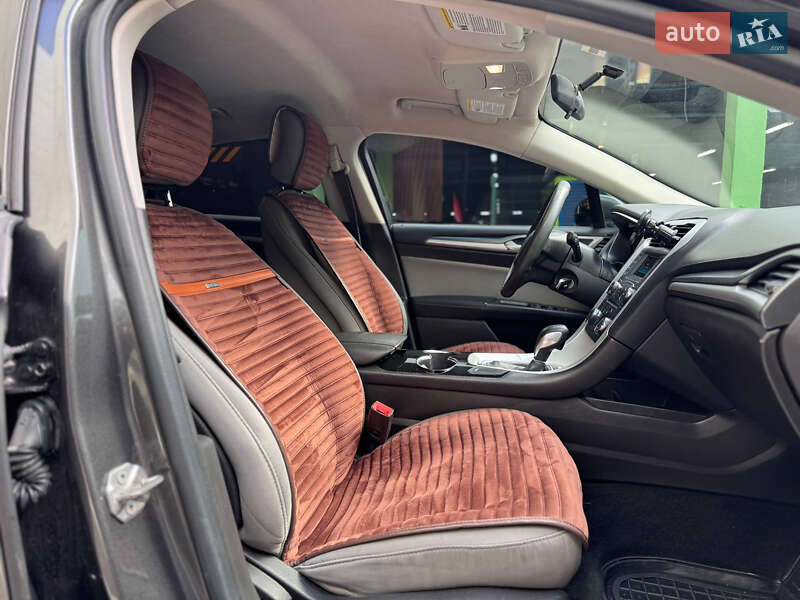 Седан Ford Fusion 2016 в Киеве