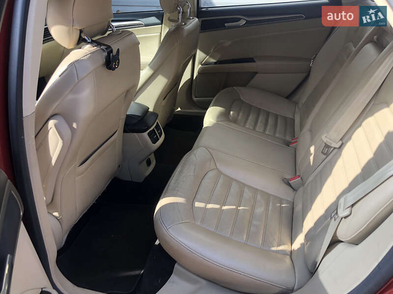 Седан Ford Fusion 2014 в Біляївці