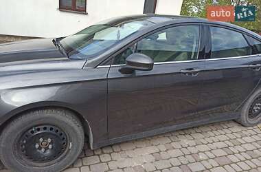 Седан Ford Fusion 2020 в Бродах