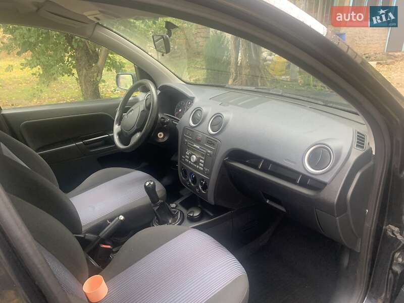 Хетчбек Ford Fusion 2007 в Запоріжжі