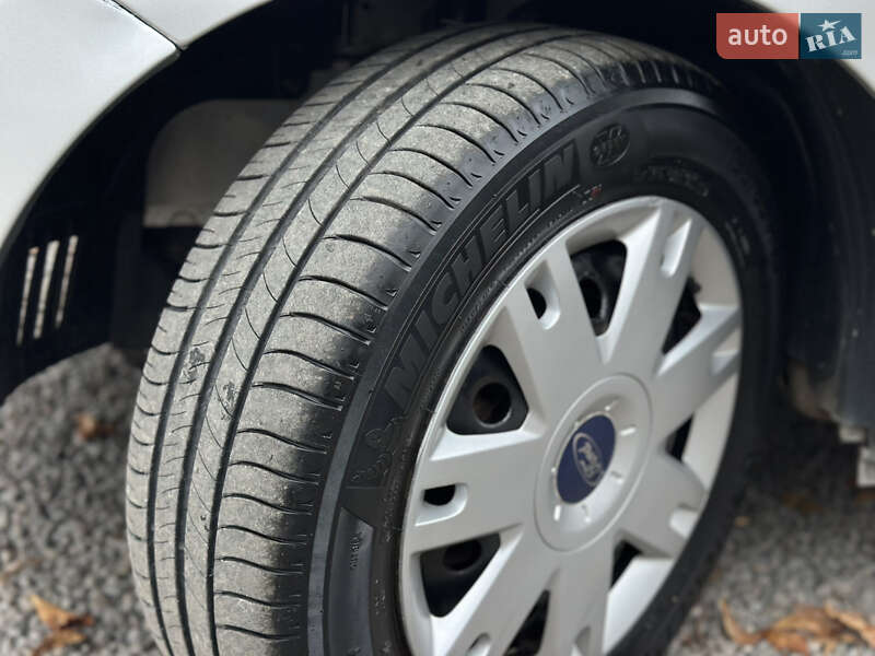 Хетчбек Ford Fusion 2007 в Вінниці
