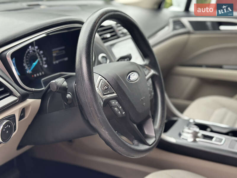 Седан Ford Fusion 2016 в Могилев-Подольске