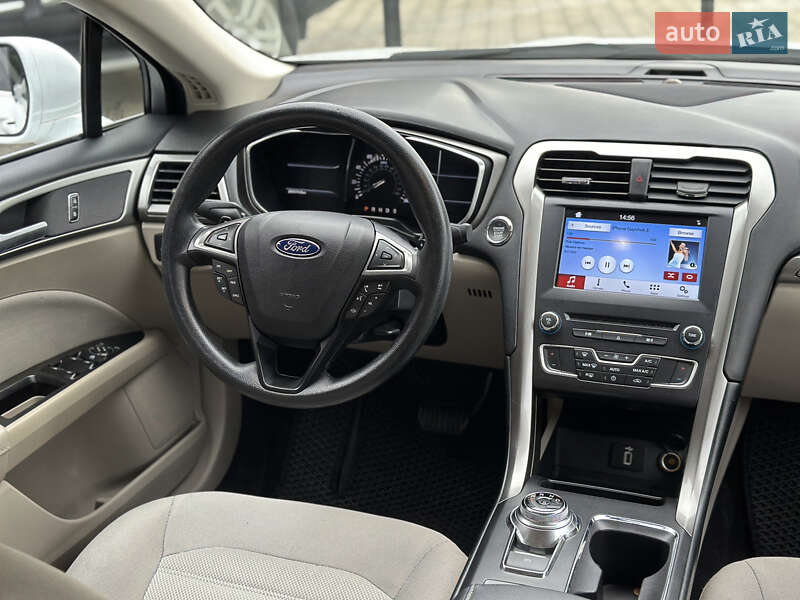 Седан Ford Fusion 2016 в Могилев-Подольске