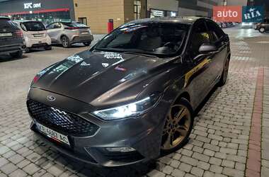 Седан Ford Fusion 2017 в Ивано-Франковске