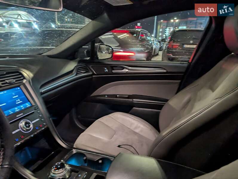 Седан Ford Fusion 2017 в Ивано-Франковске