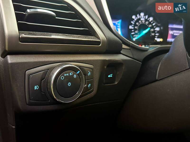 Седан Ford Fusion 2012 в Львове фото 19 Седан Ford Fusion 2012 в Львове