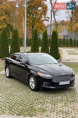 Седан Ford Fusion 2015 в Харкові