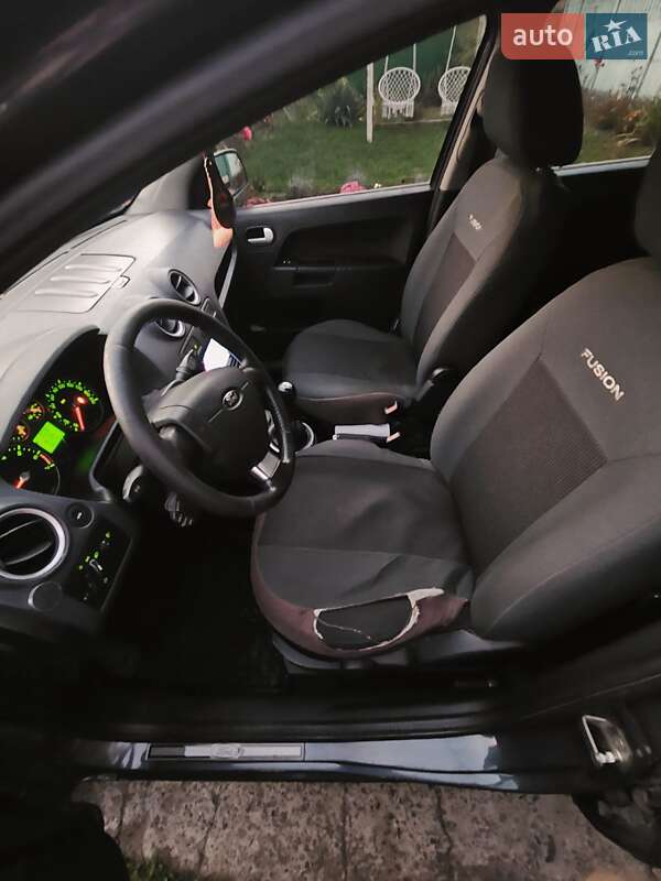Хетчбек Ford Fusion 2011 в Черкасах