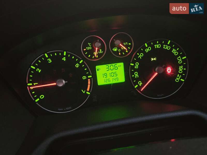 Хетчбек Ford Fusion 2011 в Черкасах
