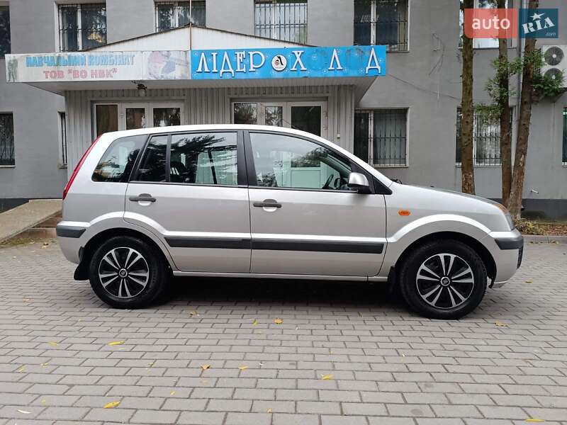 Хетчбек Ford Fusion 2008 в Вінниці фото 6 Хетчбек Ford Fusion 2008 в Вінниці