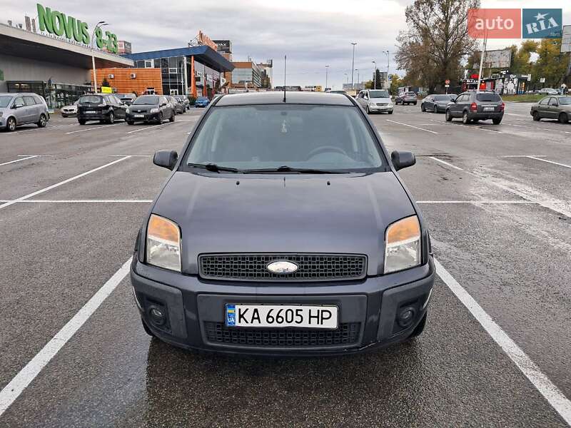 Хетчбек Ford Fusion 2008 в Києві