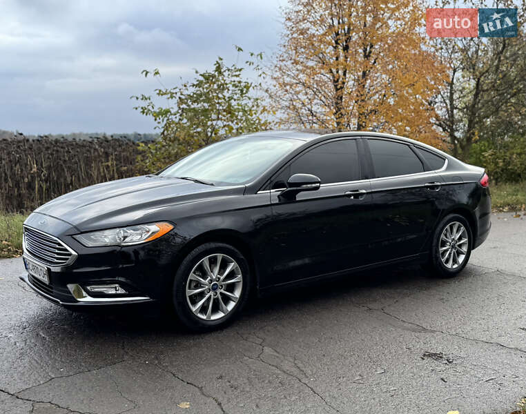 Седан Ford Fusion 2017 в Попільні