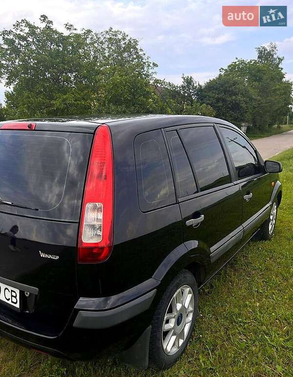 Хэтчбек Ford Fusion 2008 в Ровно