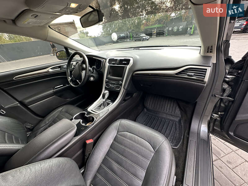 Седан Ford Fusion 2015 в Запоріжжі