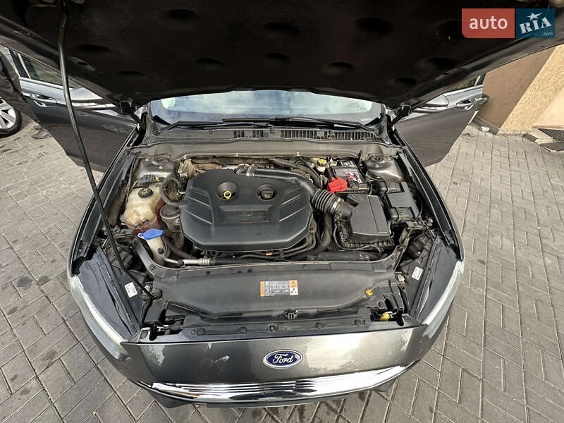 Седан Ford Fusion 2015 в Запоріжжі
