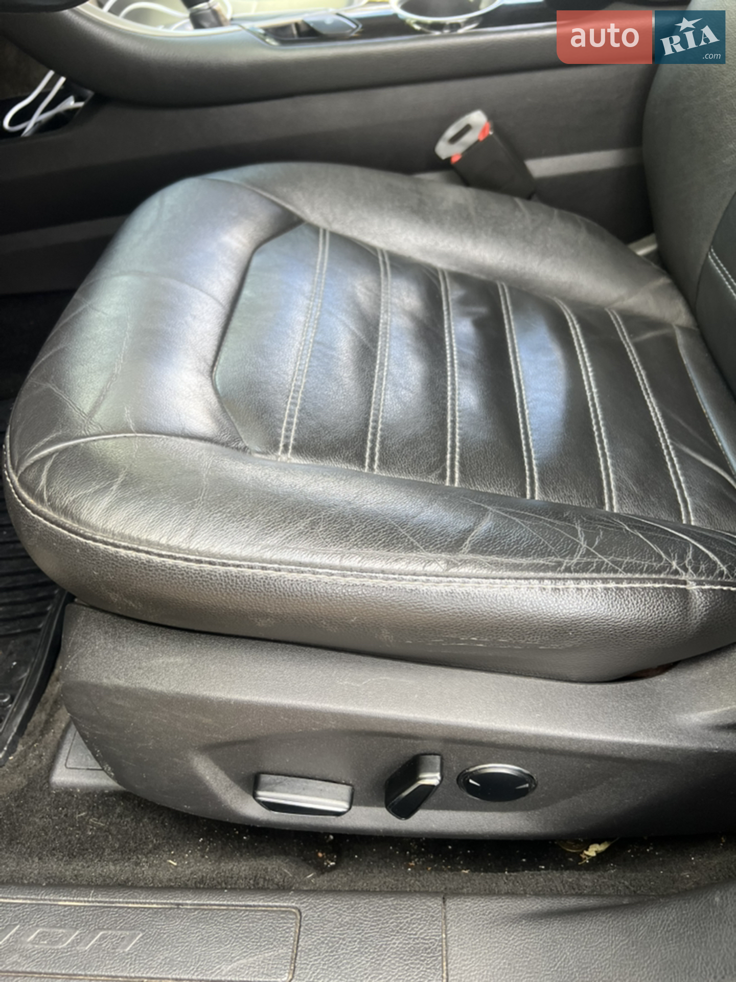 2013 Ford Fusion - мініатюра 31