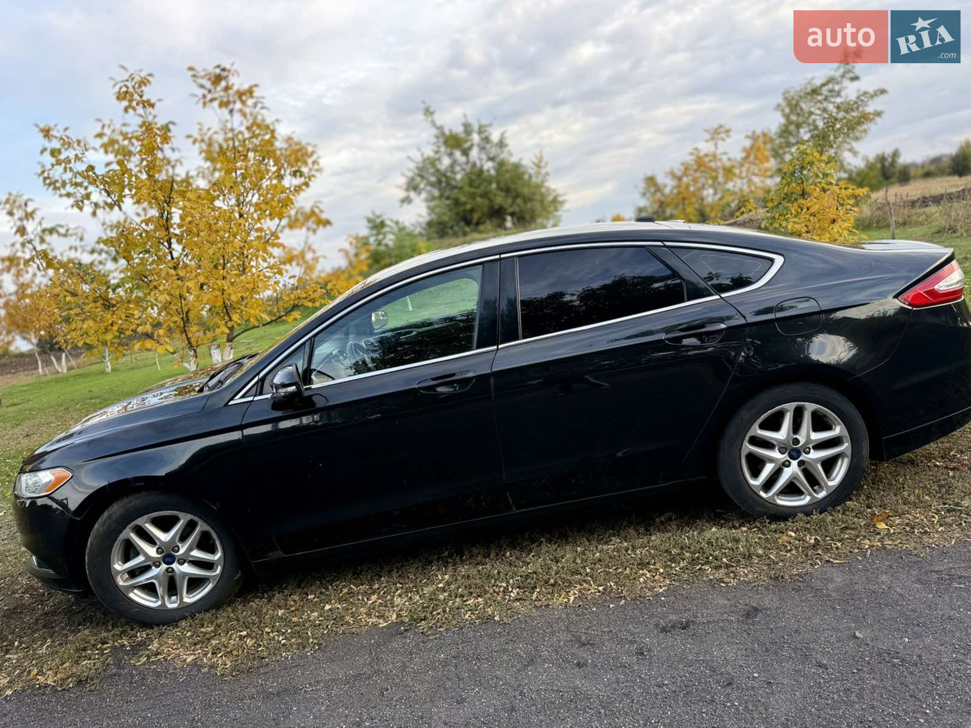 2013 Ford Fusion - мініатюра 10