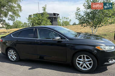 Седан Ford Fusion 2013 в Днепре