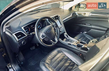 Седан Ford Fusion 2013 в Днепре