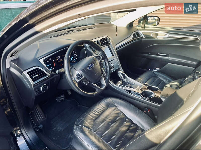 Седан Ford Fusion 2013 в Днепре