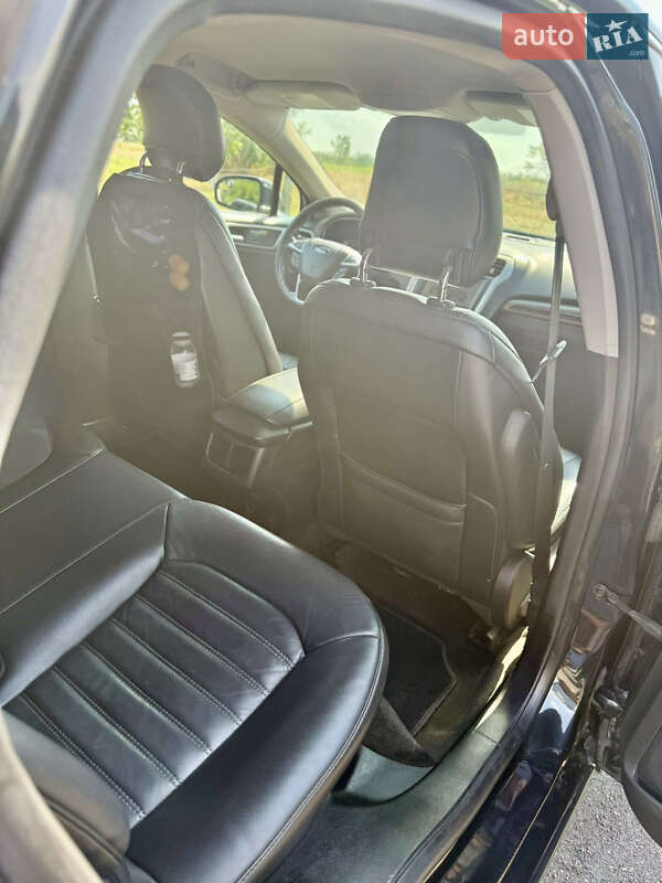 Седан Ford Fusion 2013 в Днепре