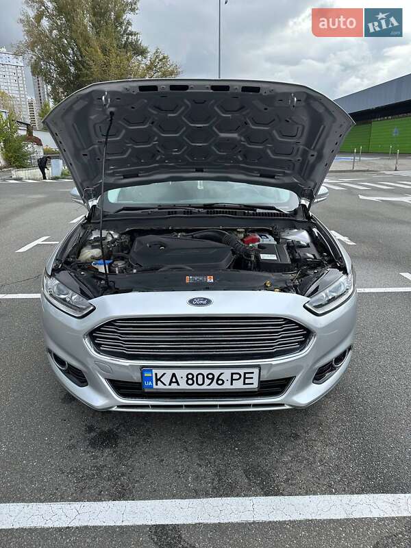 Седан Ford Fusion 2013 в Києві фото 9 Седан Ford Fusion 2013 в Києві