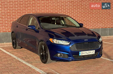 Седан Ford Fusion 2014 в 